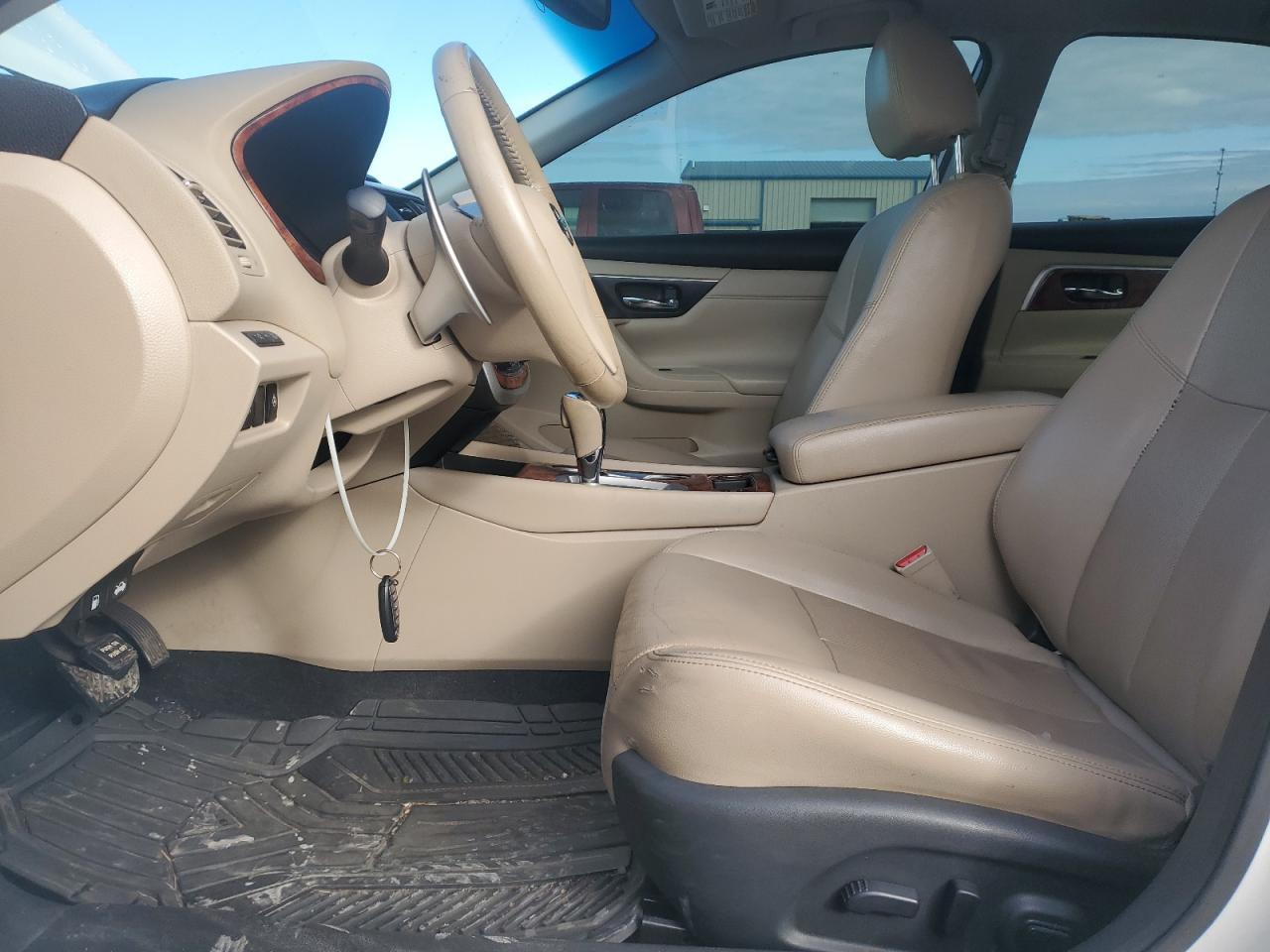 2017 NISSAN ALTIMA