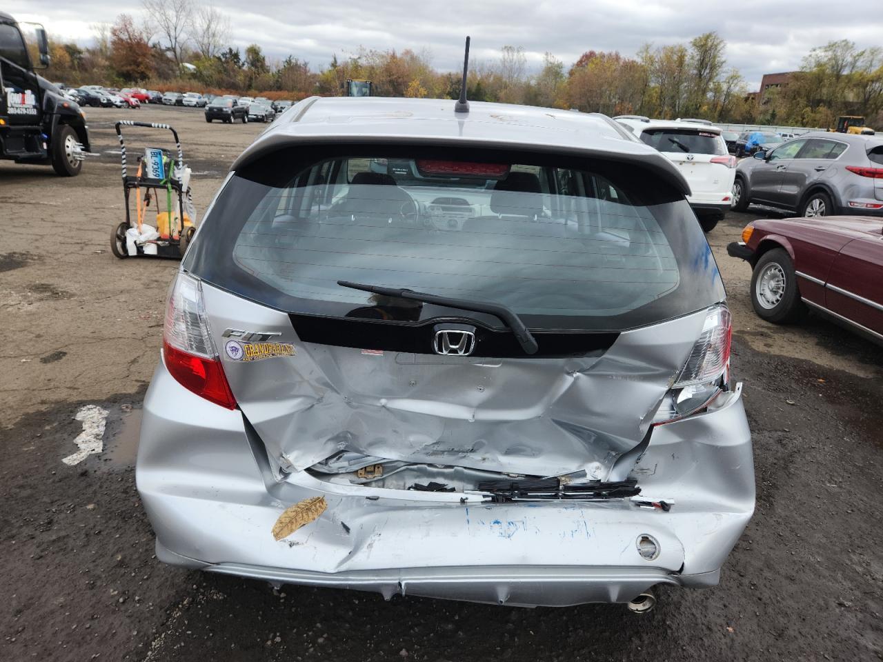 2011 HONDA FIT