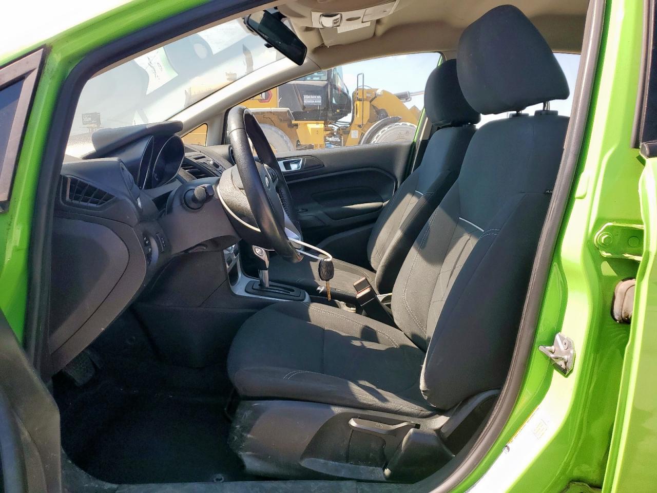 2014 FORD Fiesta