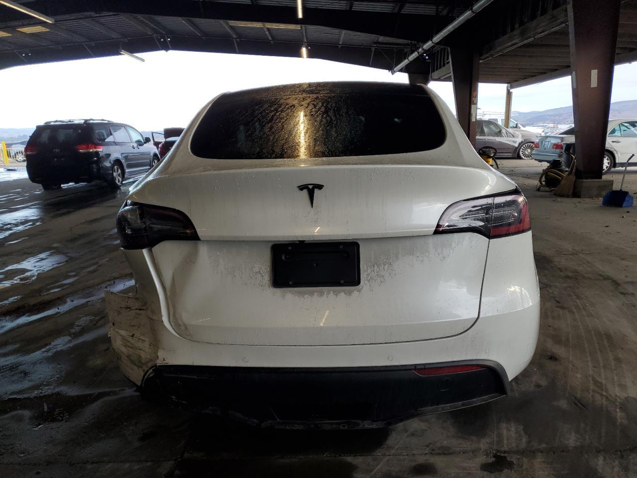 2020 TESLA MODEL Y