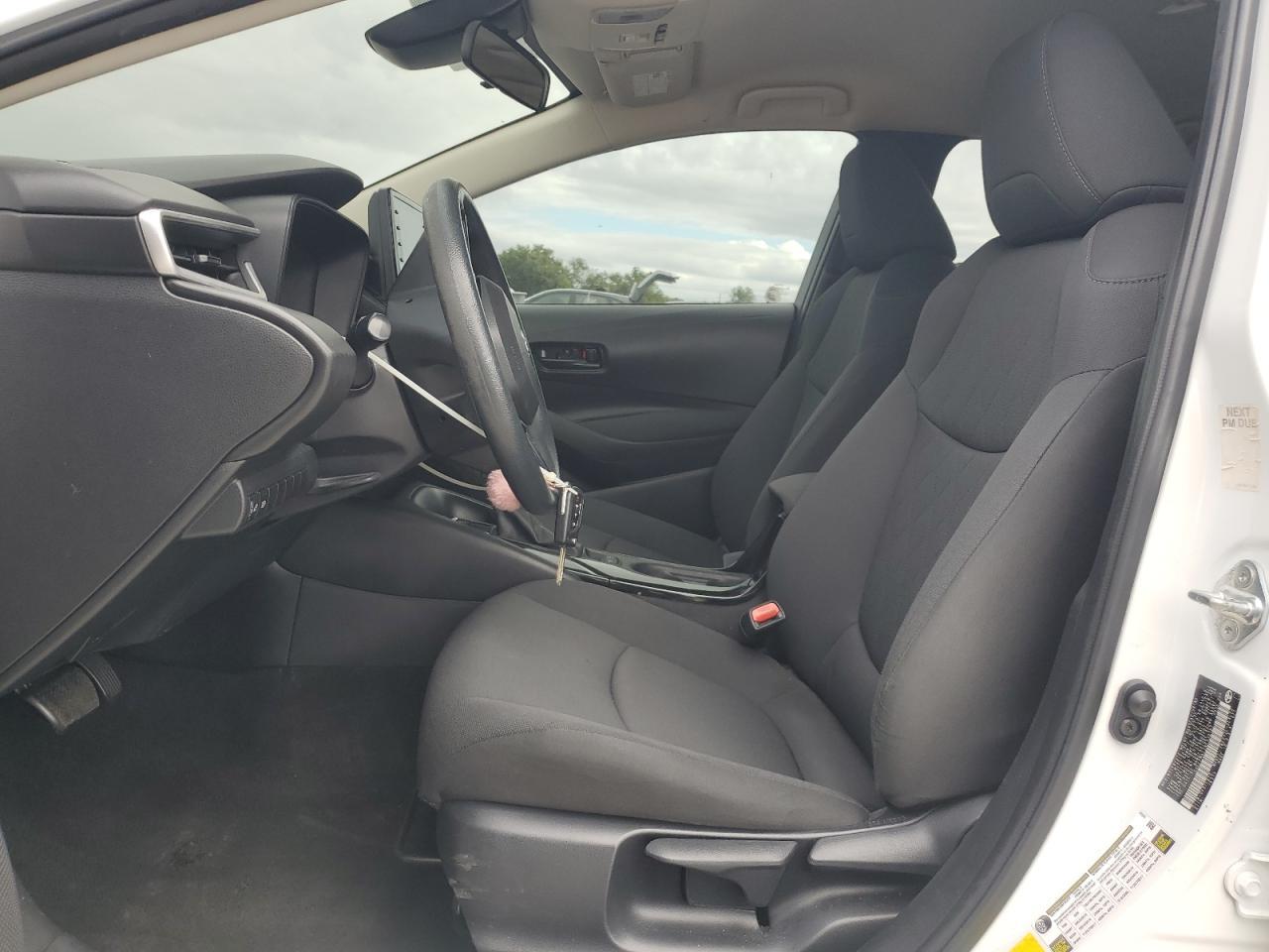2022 TOYOTA COROLLA