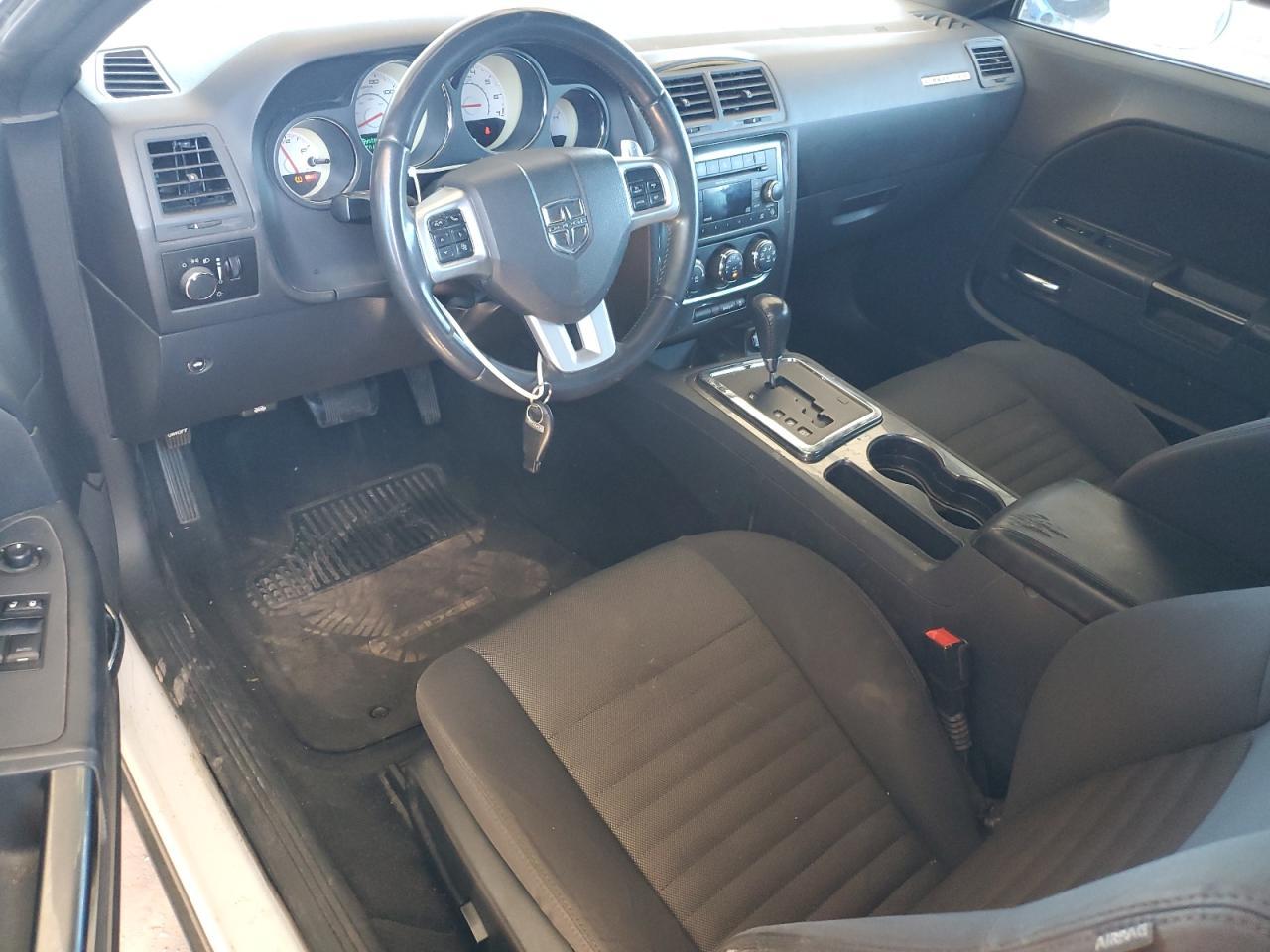 2013 DODGE Challenger