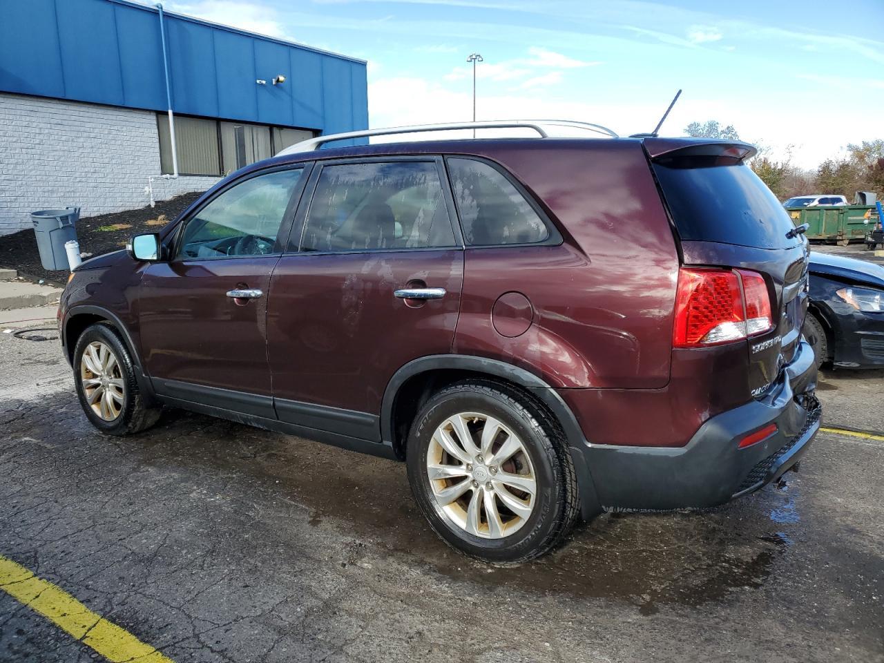 2011 KIA SORENTO