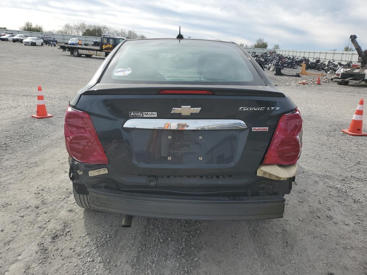 2015 CHEVROLET SONIC