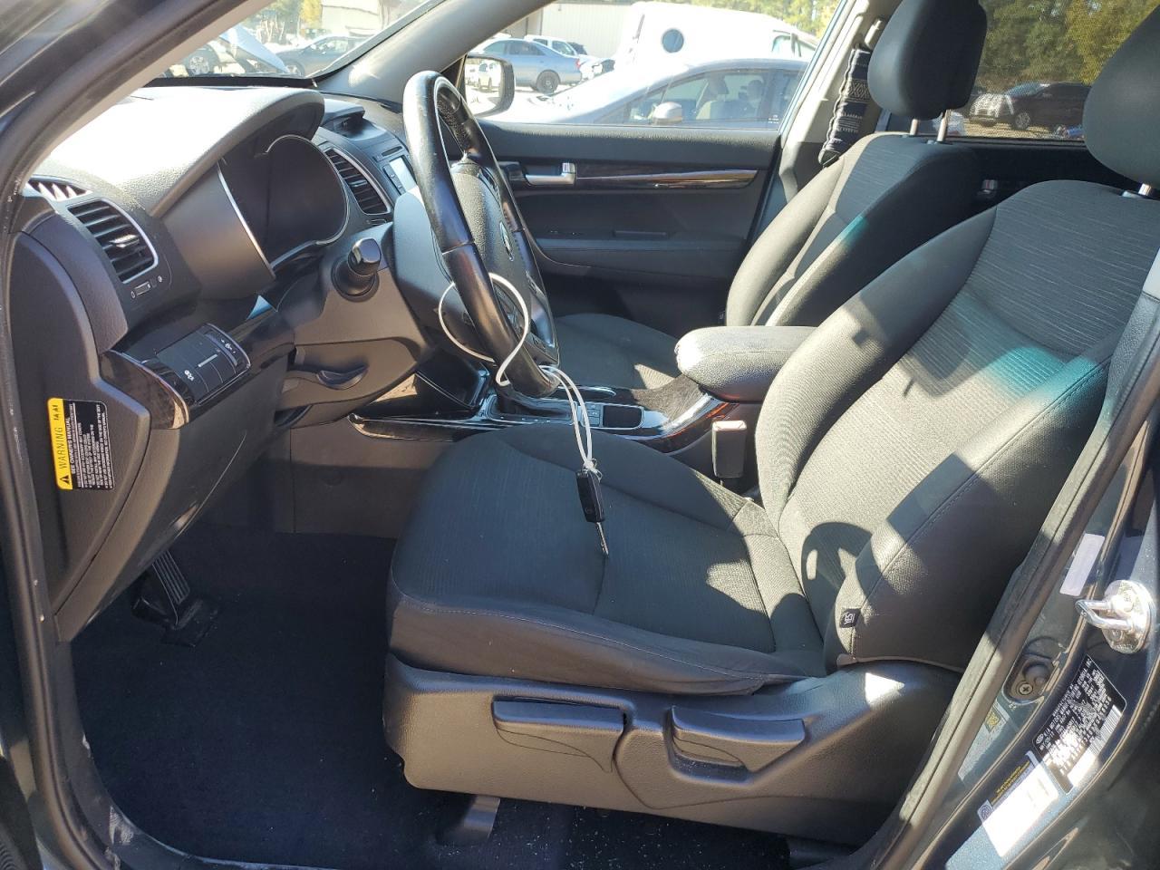 2014 KIA SORENTO