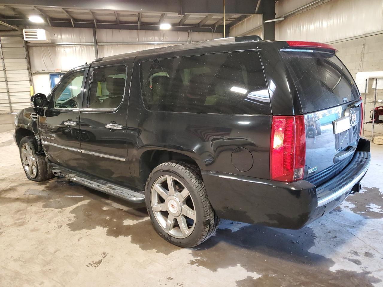 2012 CADILLAC ESCALADE