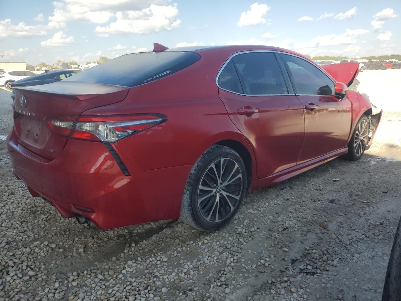 2019 TOYOTA CAMRY