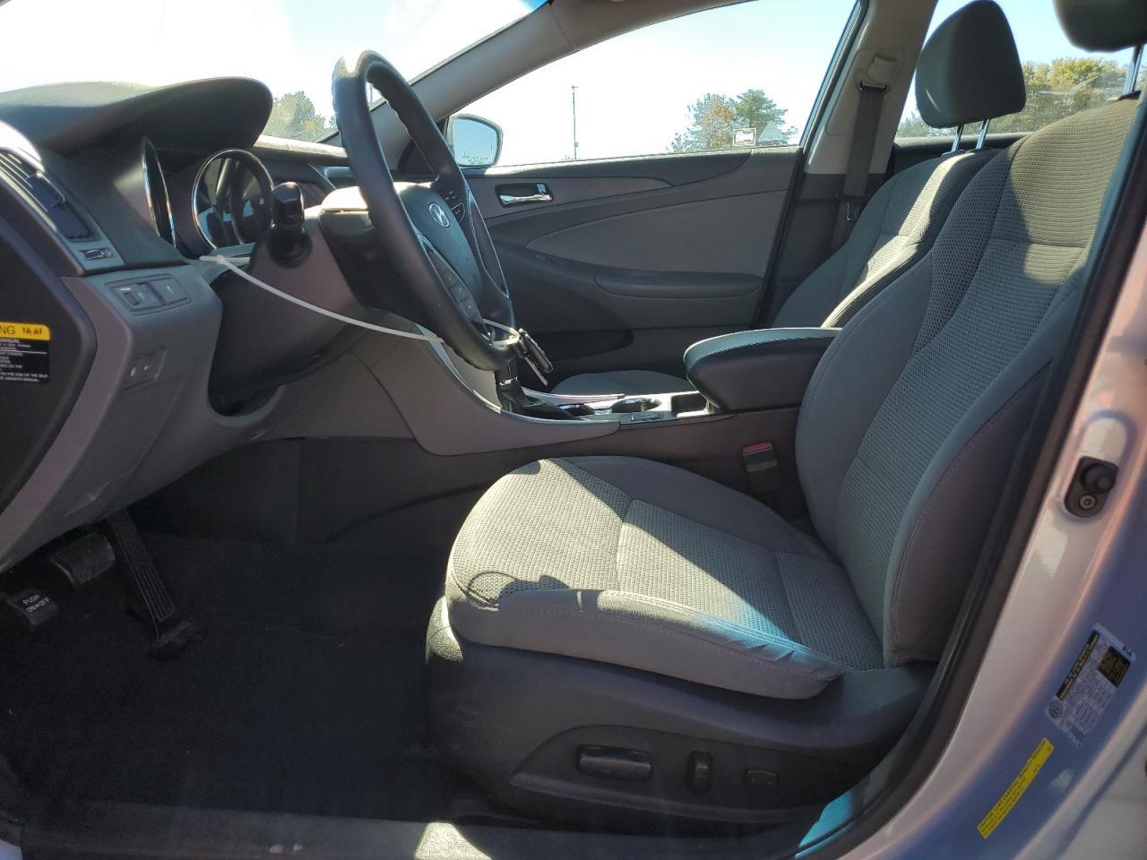 2013 HYUNDAI SONATA