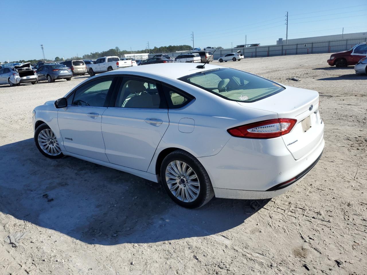 2016 FORD FUSION