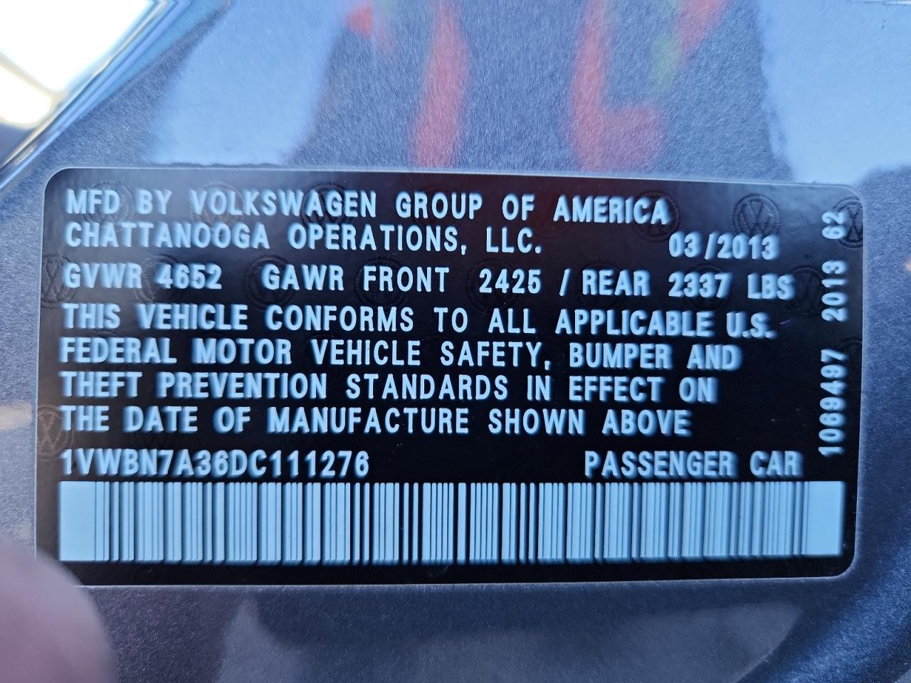 2013 VOLKSWAGEN Passat