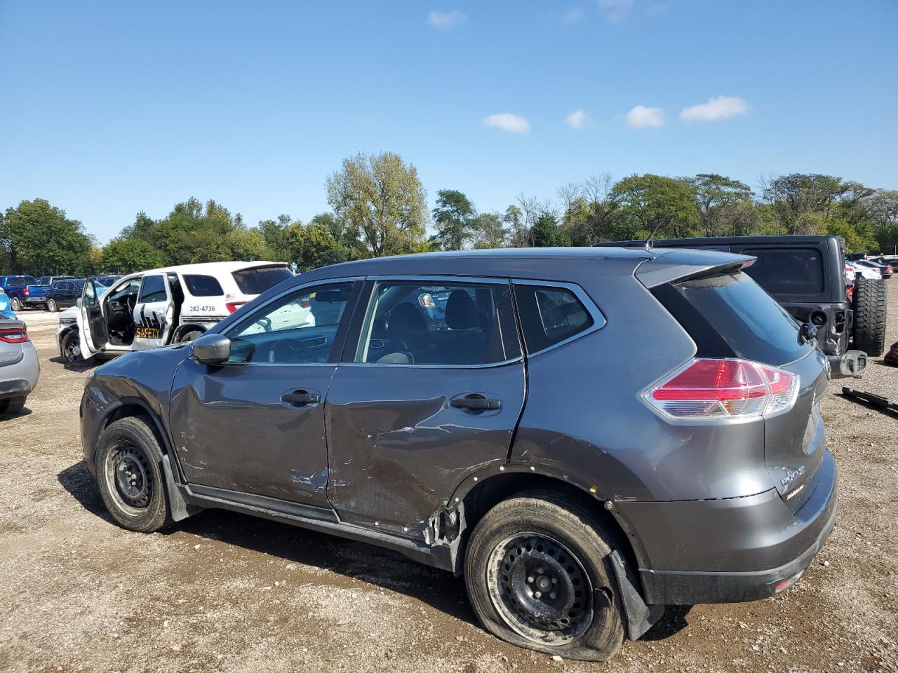 2016 NISSAN ROGUE
