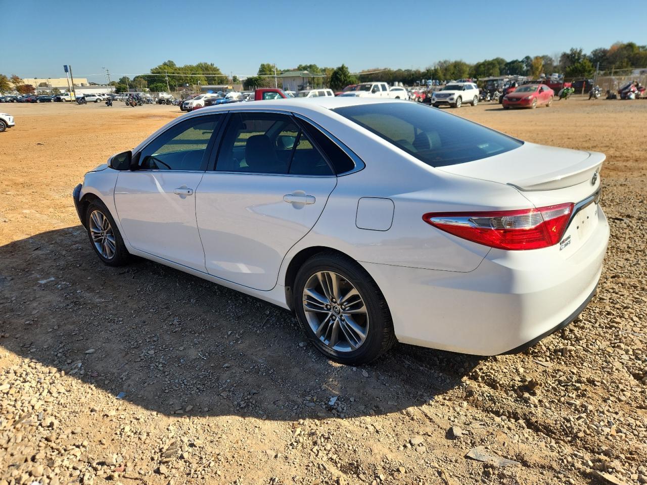 2015 TOYOTA CAMRY