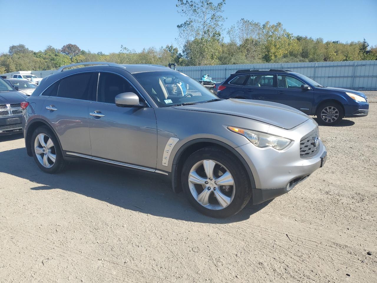 2011 INFINITI FX35