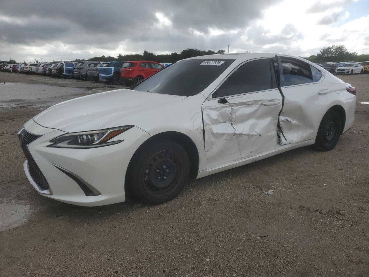 2019 LEXUS ES 350