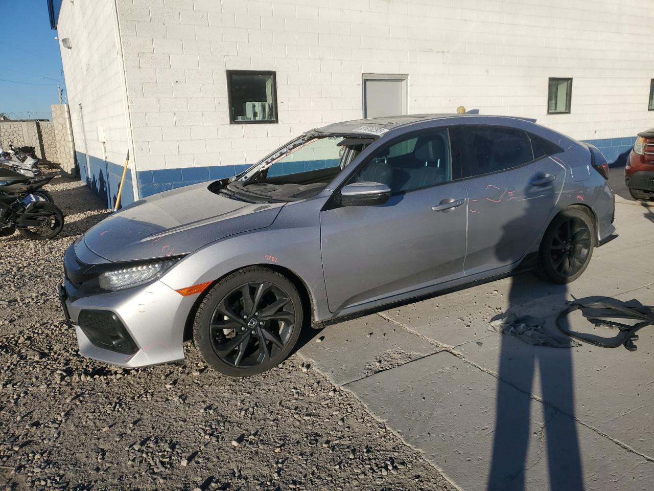 2018 HONDA CIVIC