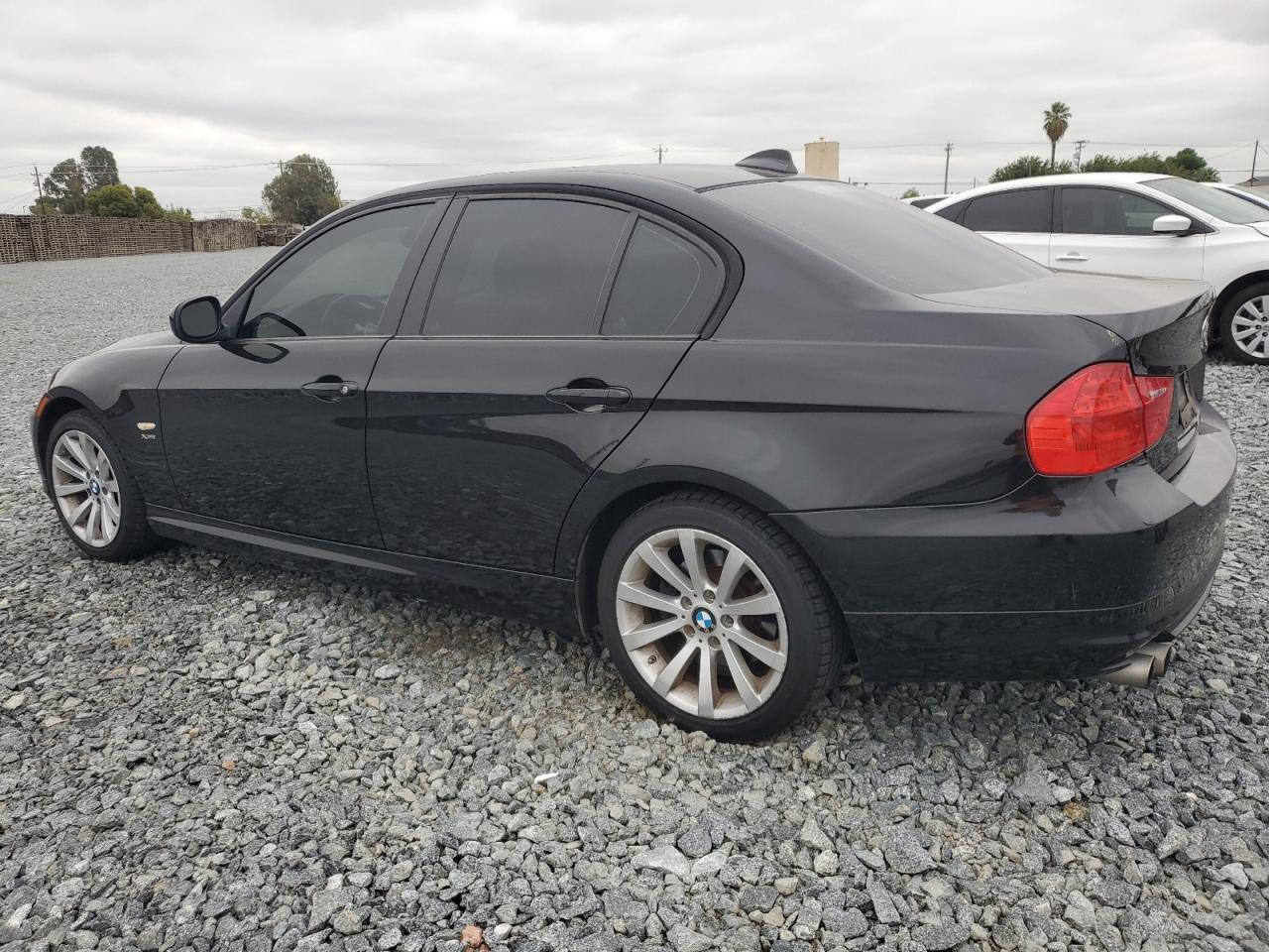 2011 BMW 3 SERIES
