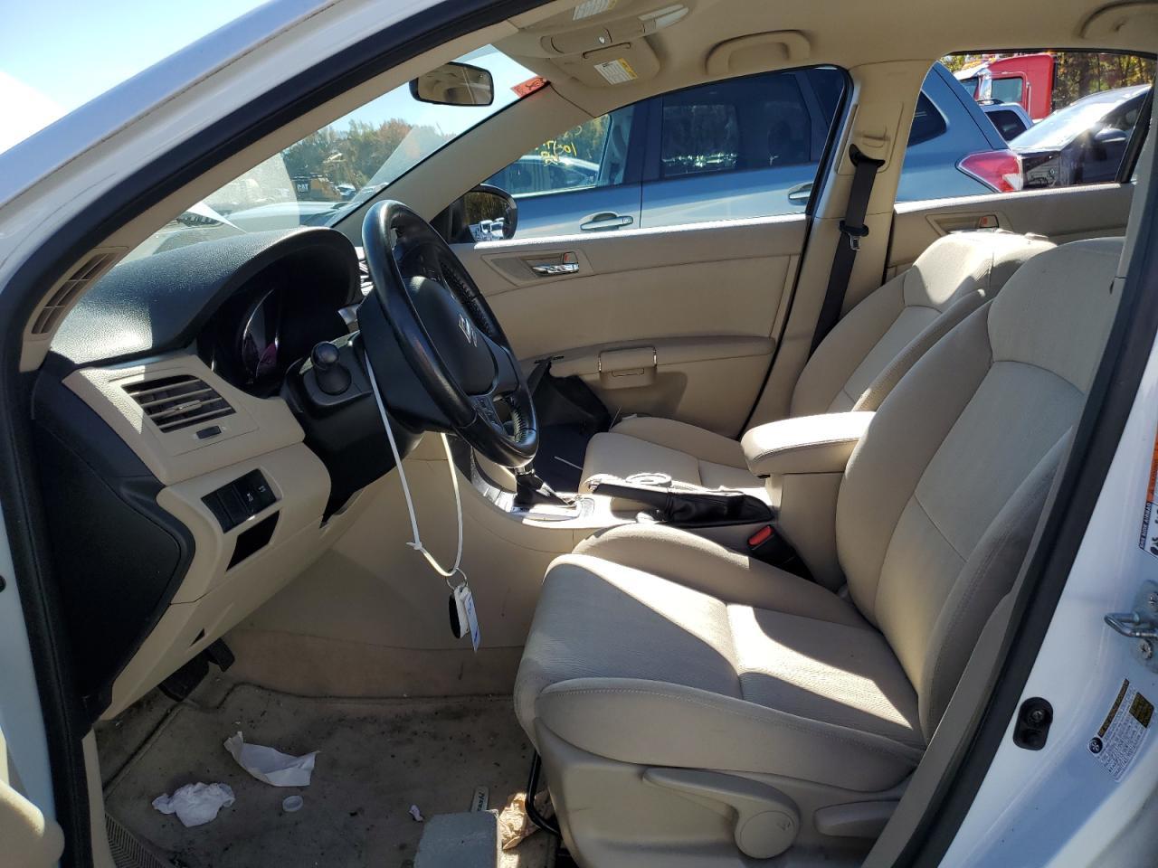 2010 SUZUKI Kizashi
