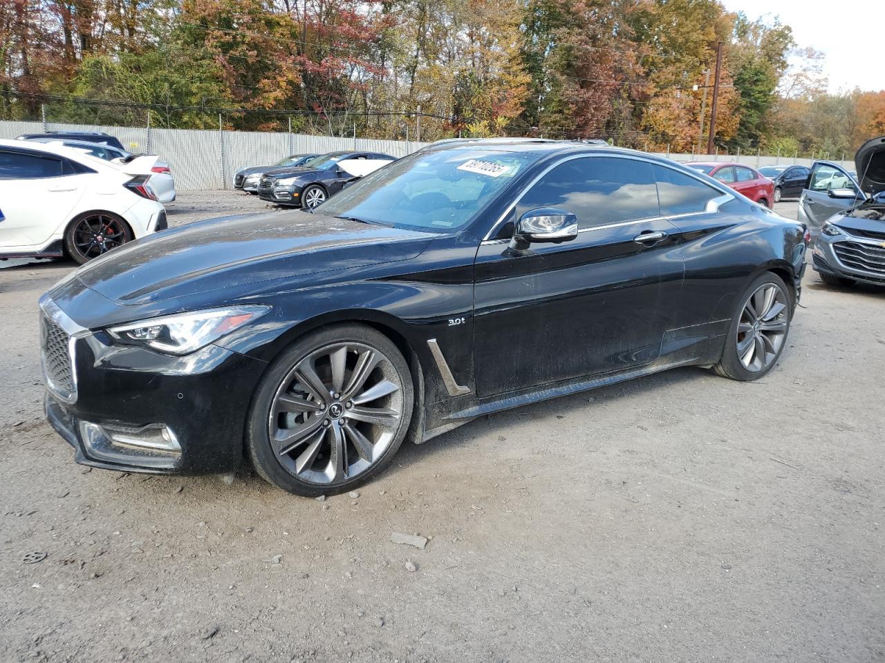 2017 INFINITI Q60
