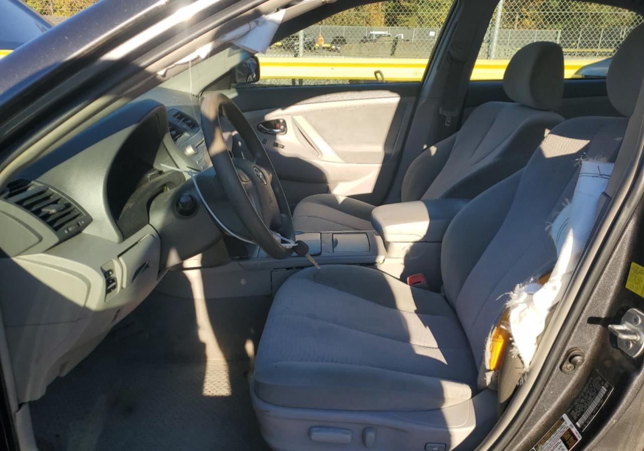 2011 TOYOTA CAMRY