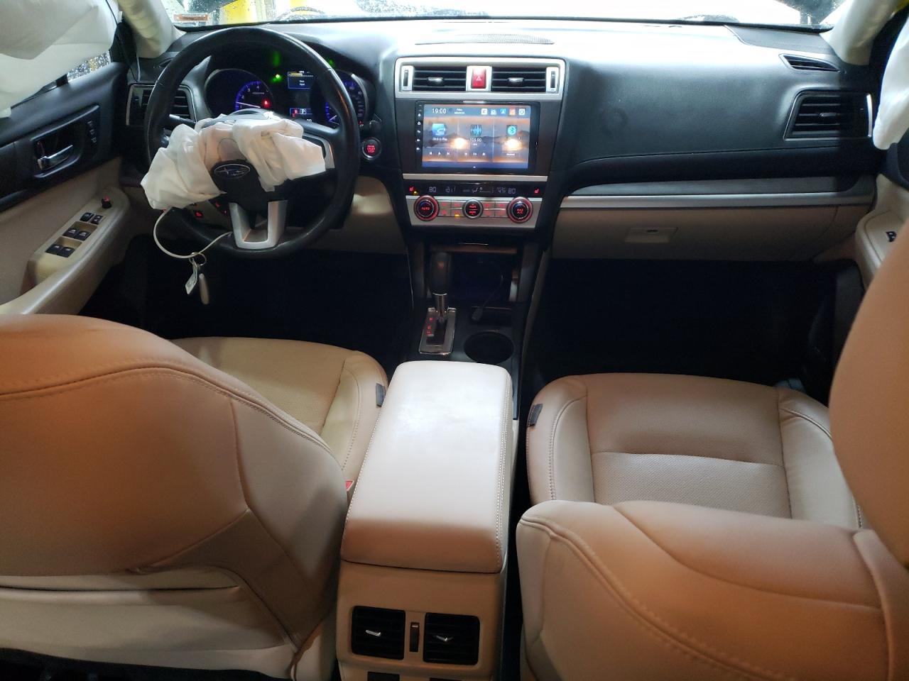 2016 SUBARU Legacy