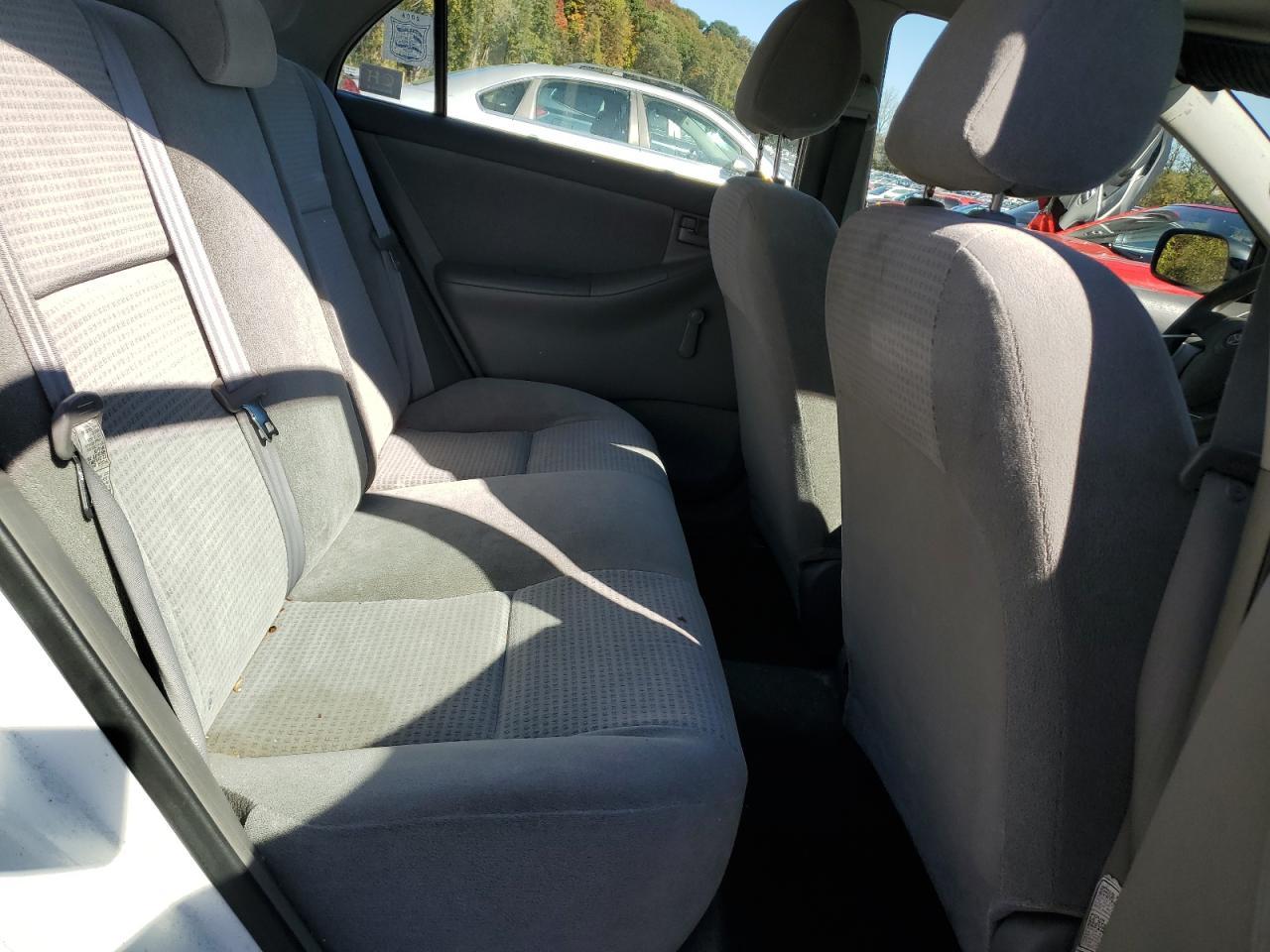 2005 TOYOTA COROLLA