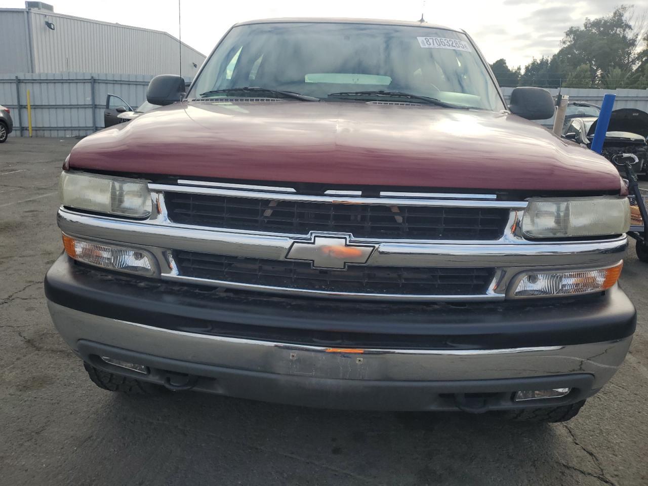 2002 CHEVROLET Suburban