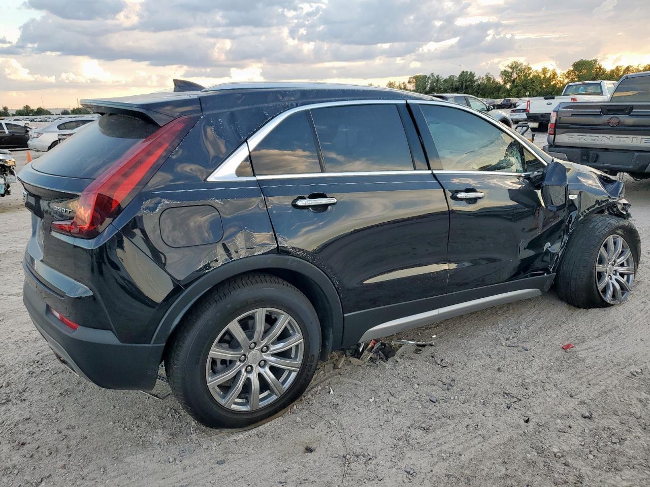 2023 CADILLAC XT4
