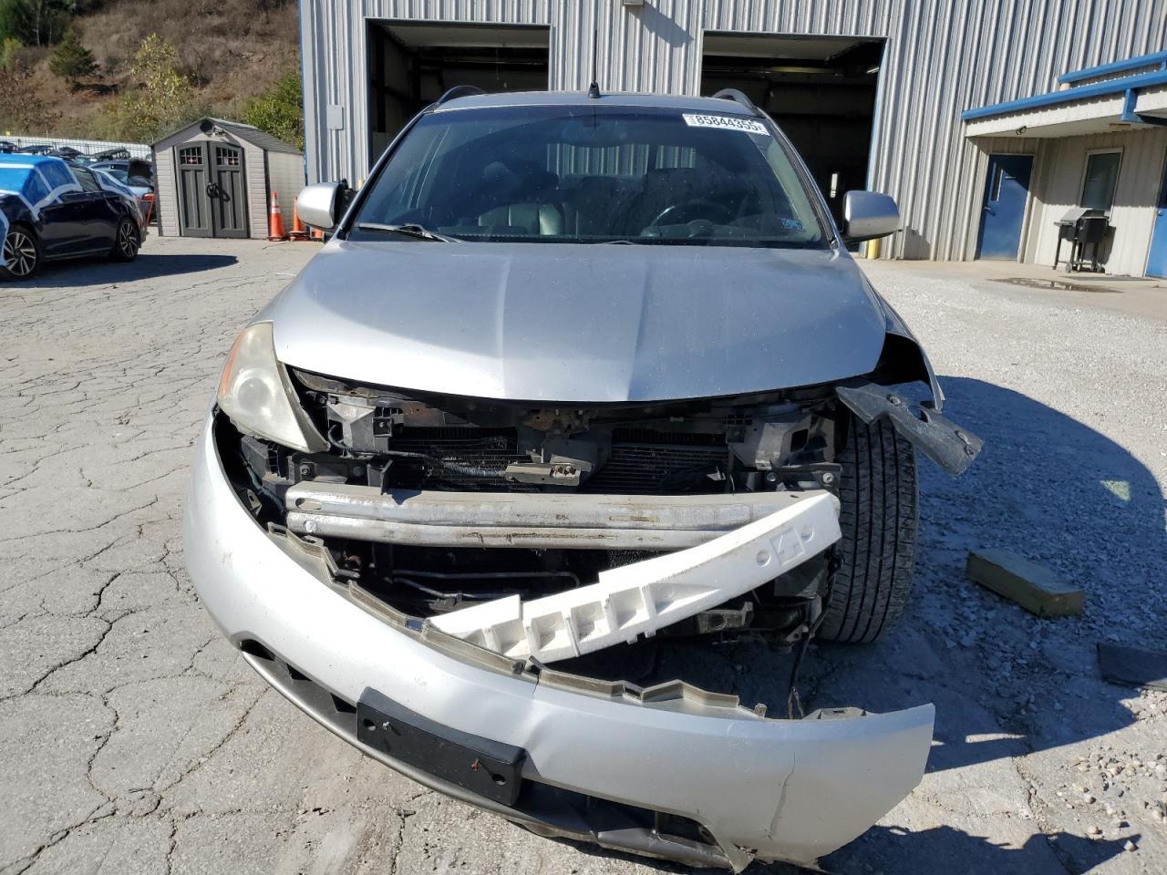 2004 NISSAN MURANO