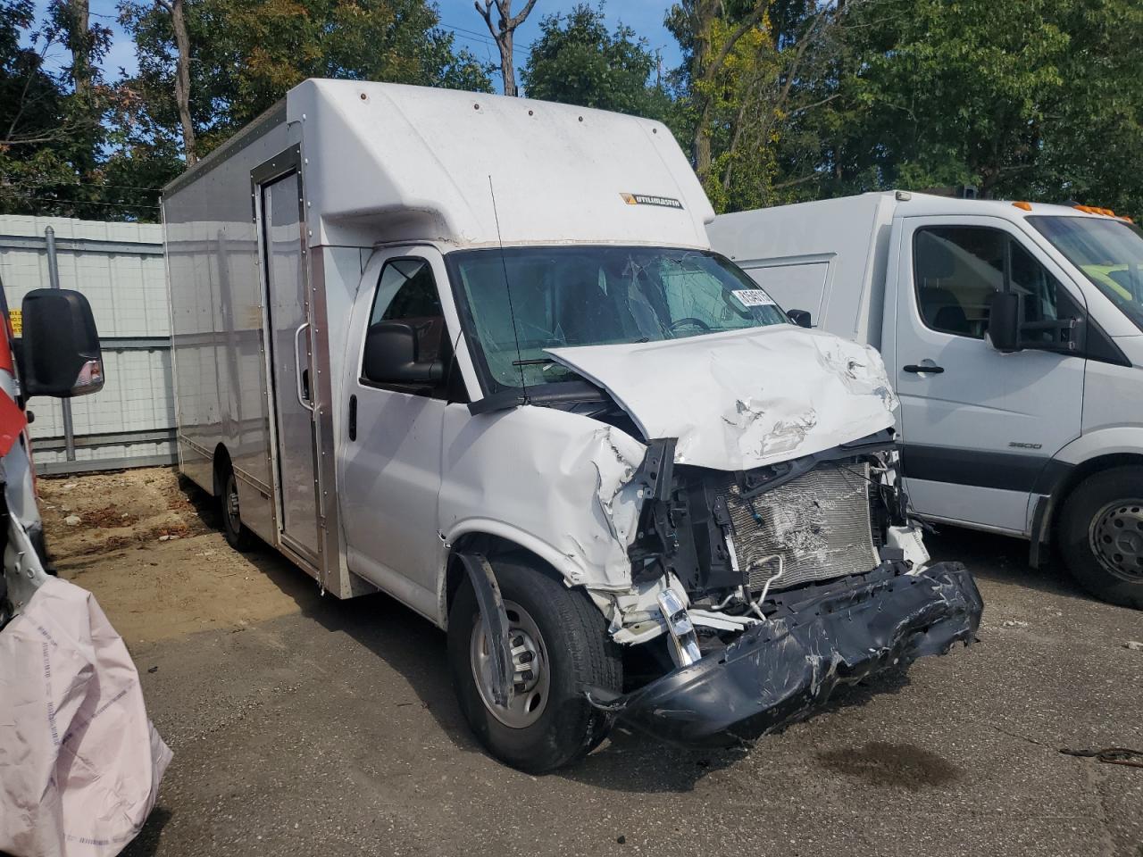 2021 CHEVROLET Express 3500