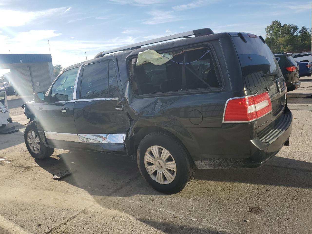 2010 LINCOLN Navigator