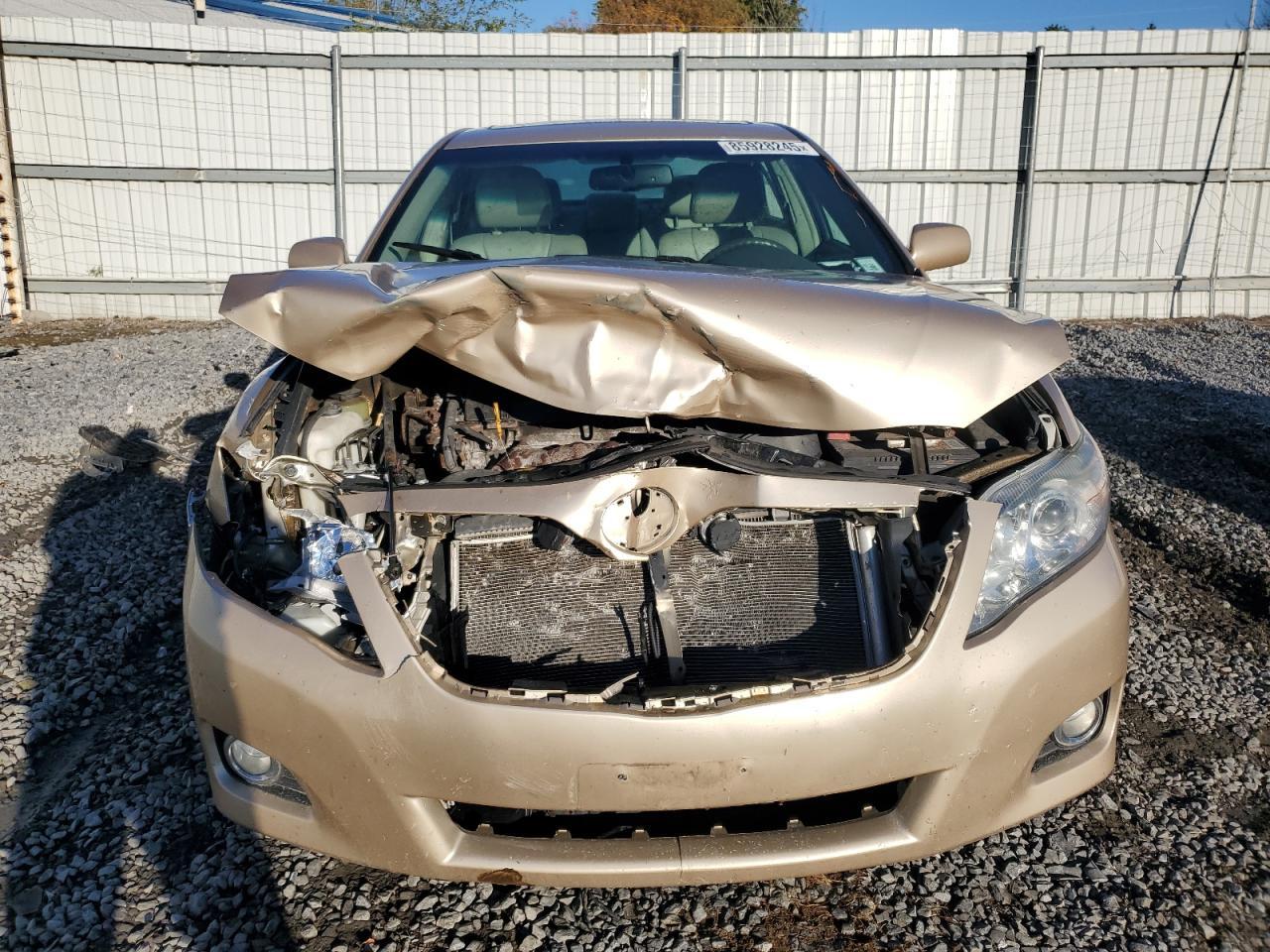 2010 TOYOTA CAMRY