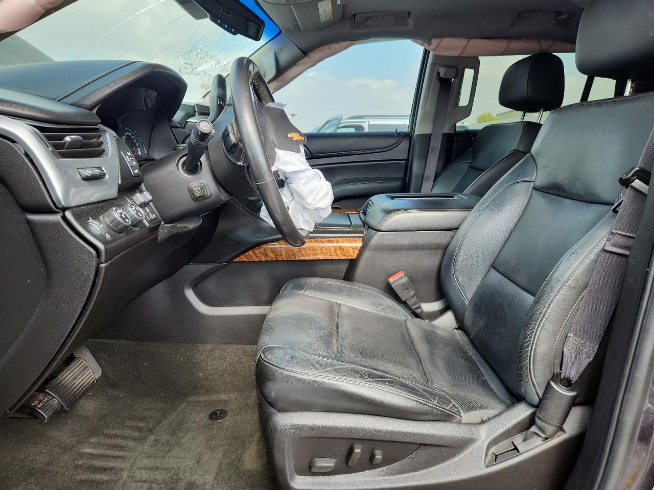 2016 CHEVROLET Tahoe
