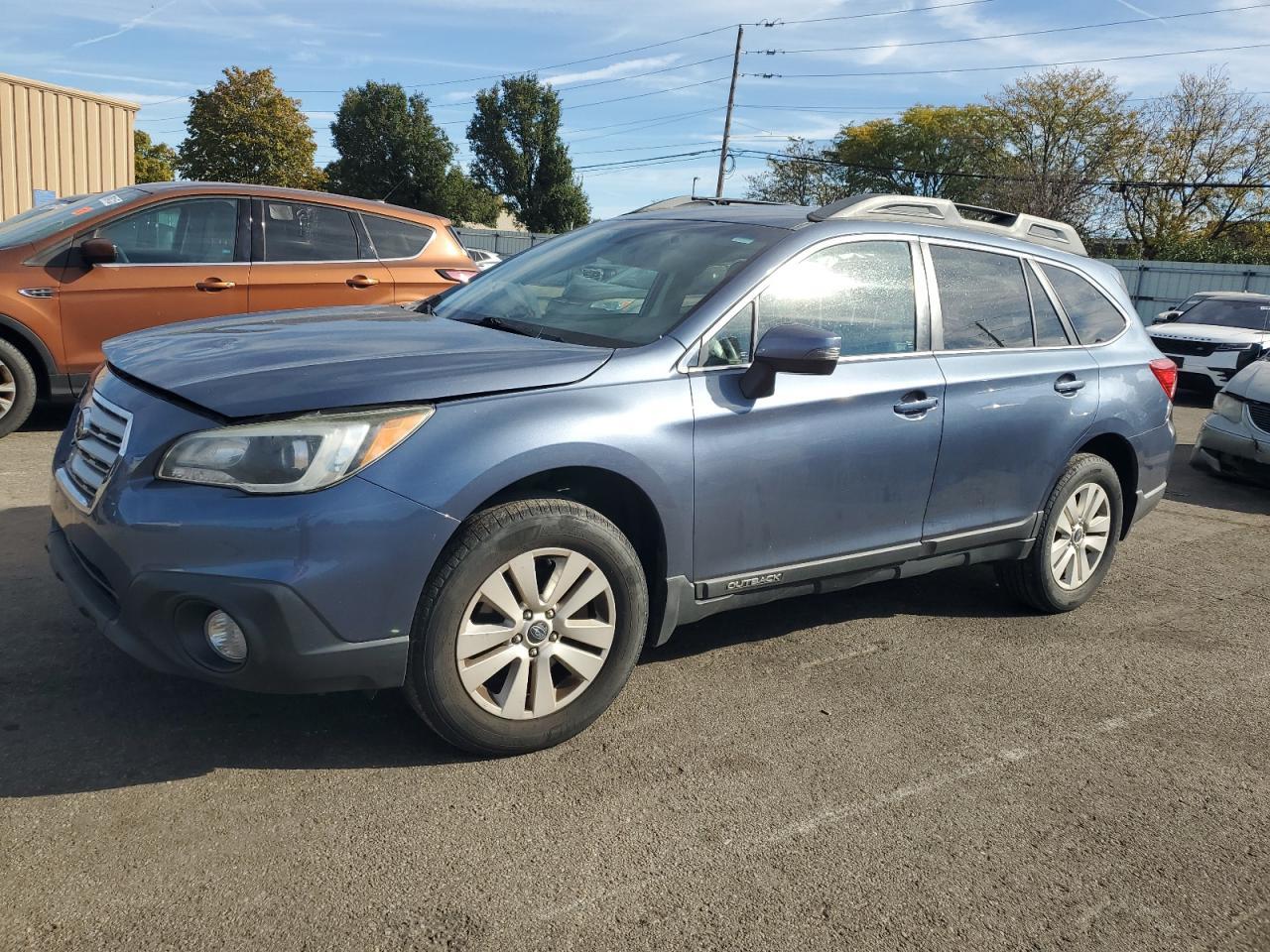 2015 SUBARU Outback