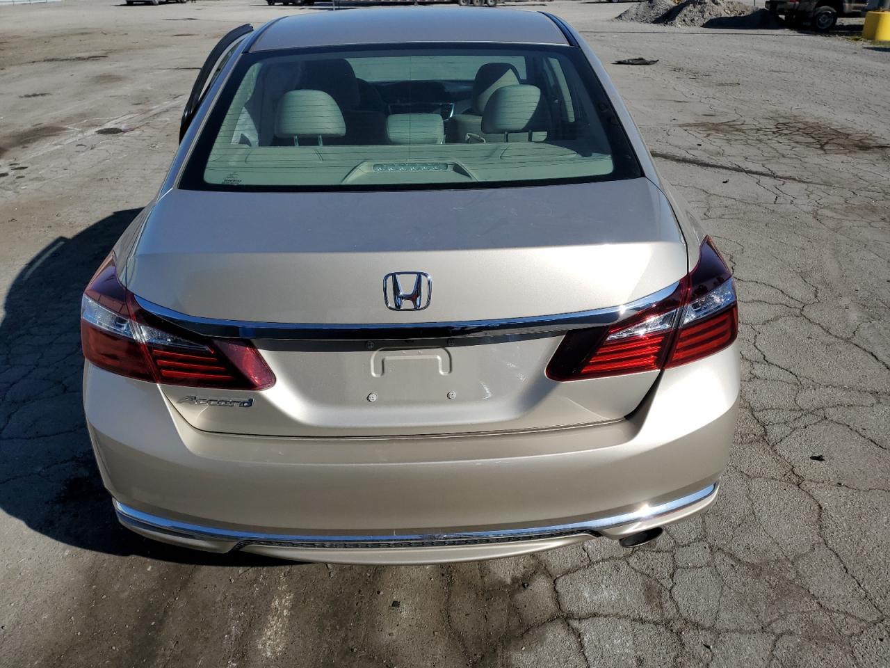 2017 HONDA ACCORD