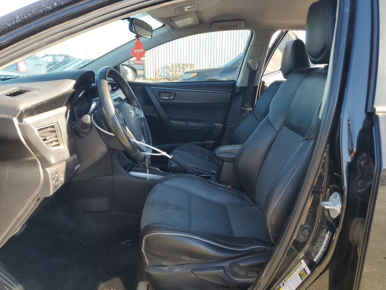 2015 TOYOTA COROLLA
