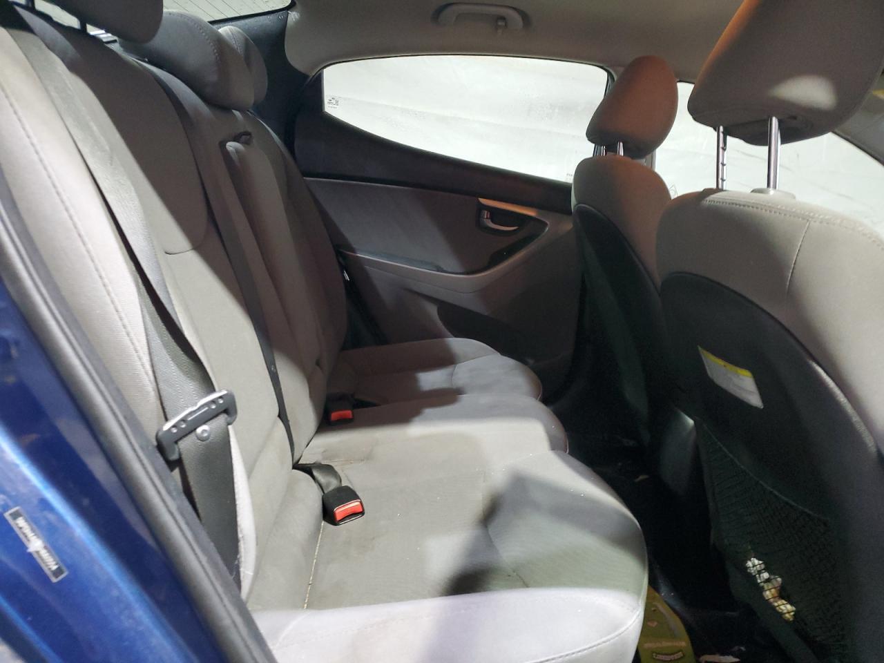 2016 HYUNDAI ELANTRA