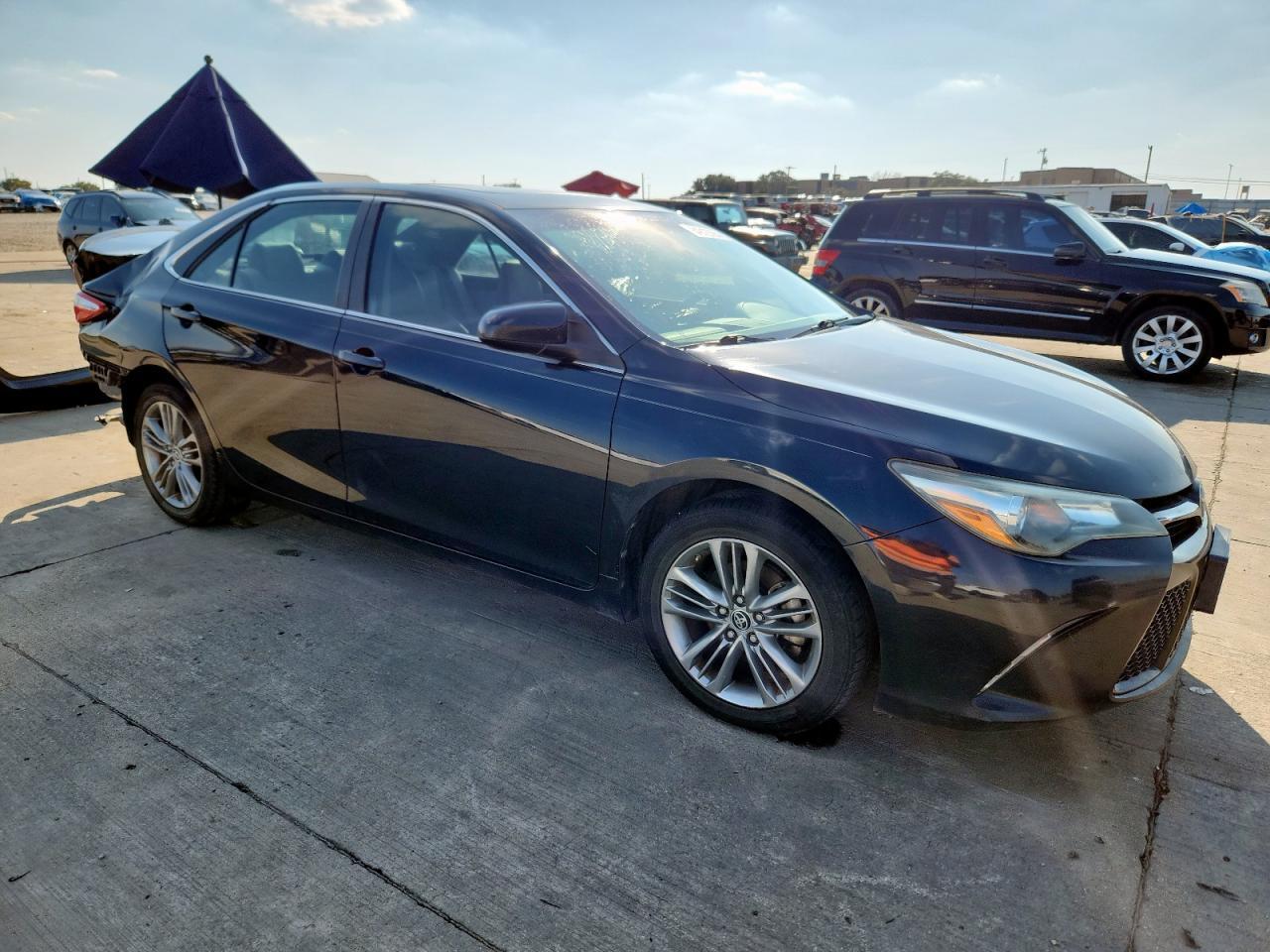 2015 TOYOTA CAMRY