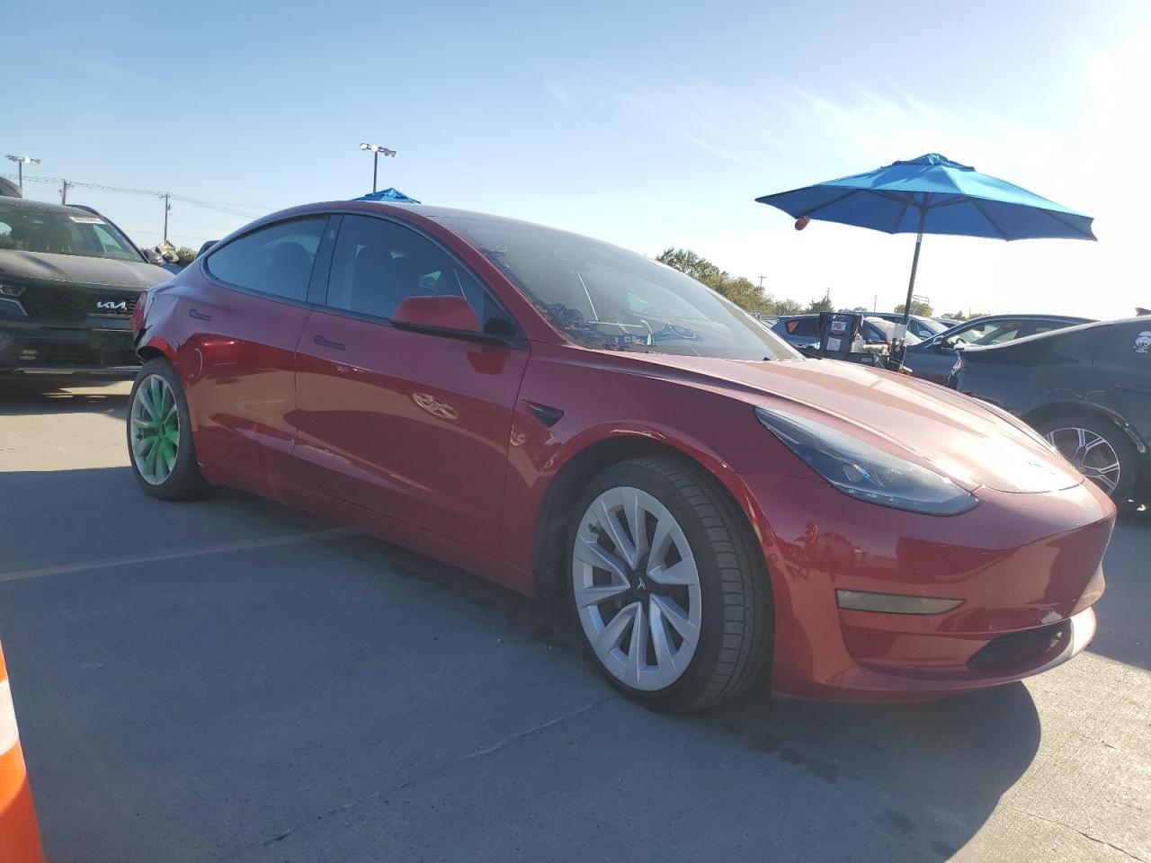 2021 TESLA MODEL 3