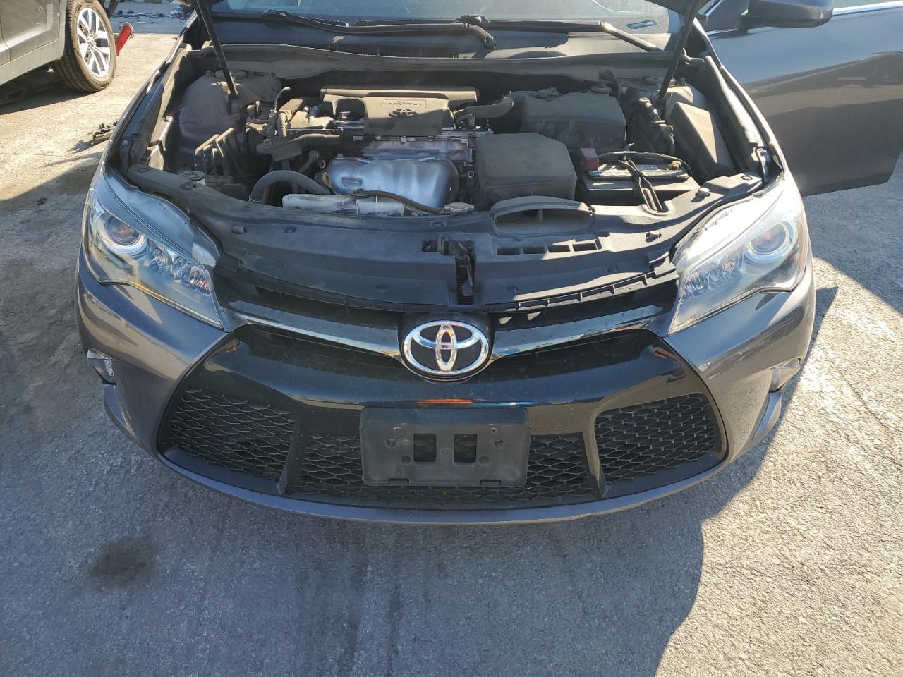 2015 TOYOTA CAMRY