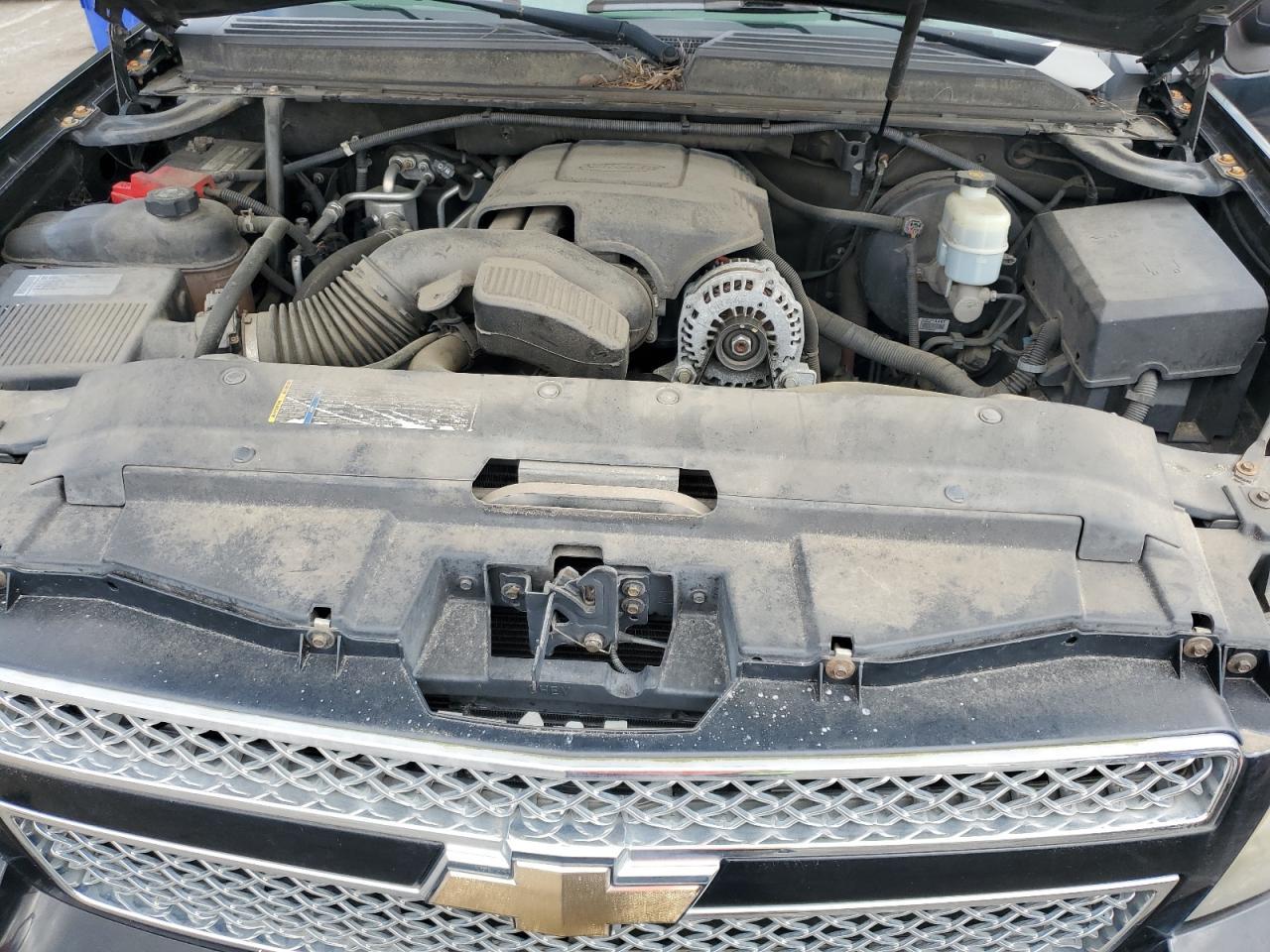 2010 CHEVROLET Suburban