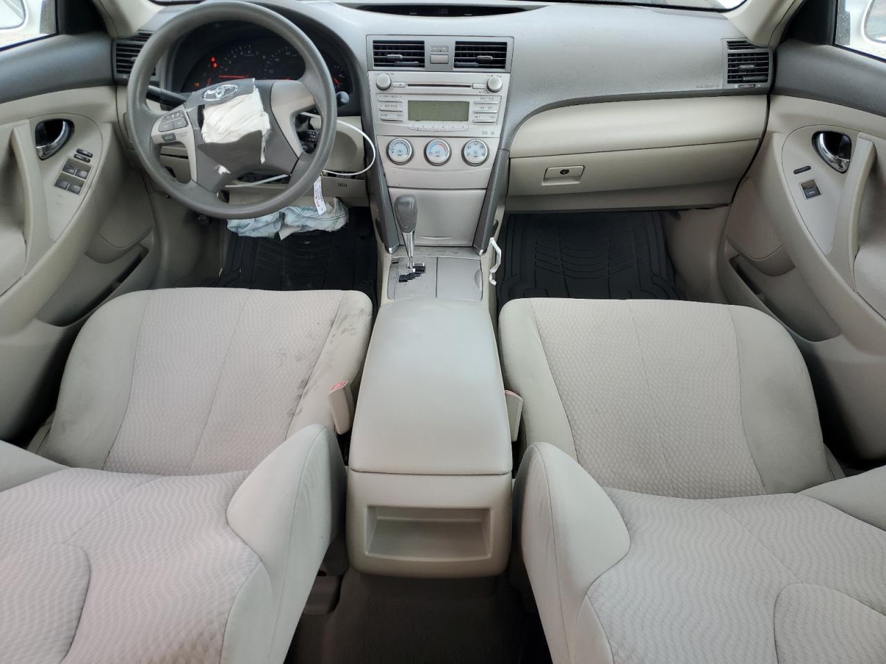2011 TOYOTA CAMRY