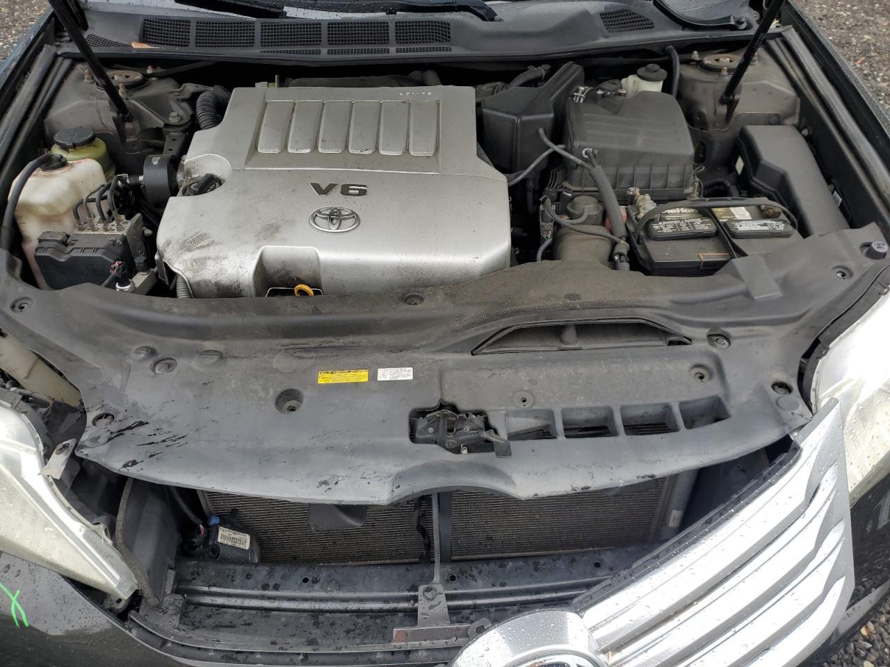 2011 TOYOTA Avalon
