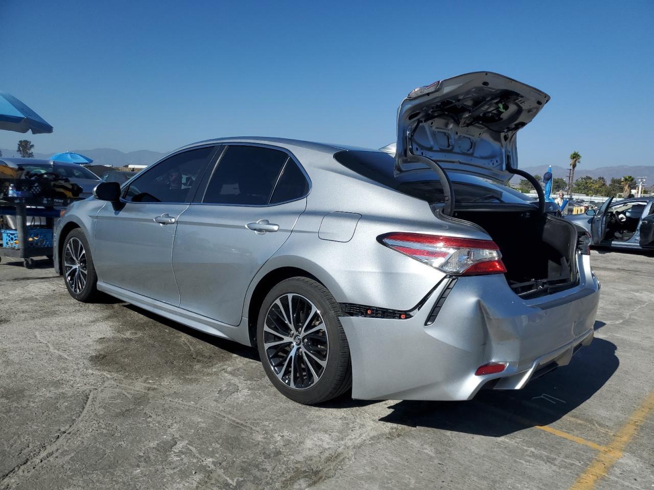 2019 TOYOTA CAMRY