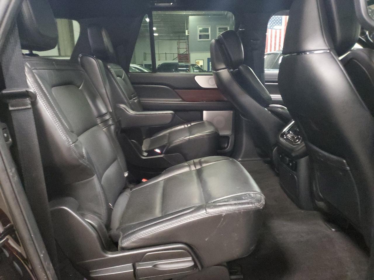 2021 LINCOLN Navigator