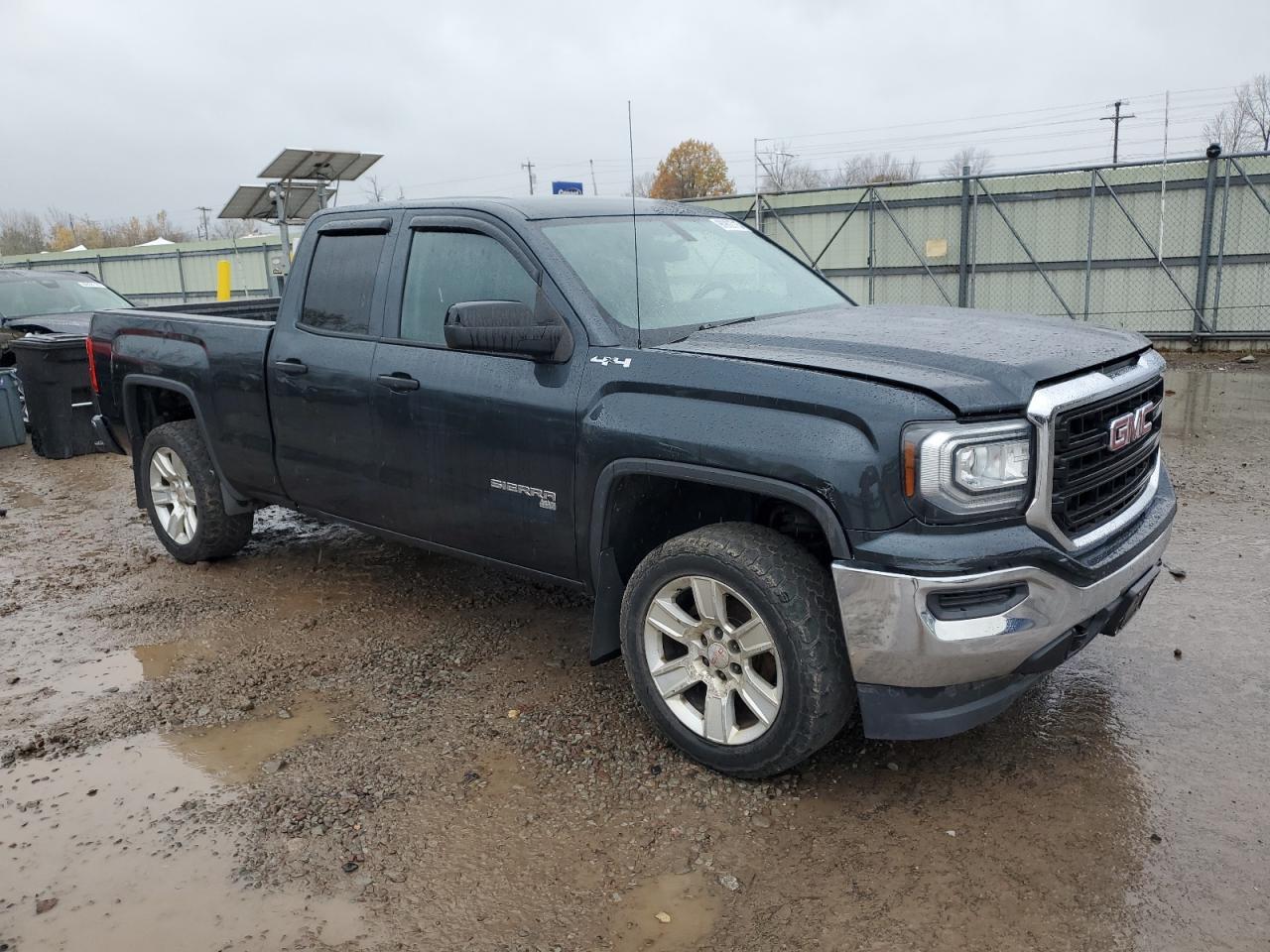 2017 GMC Sierra
