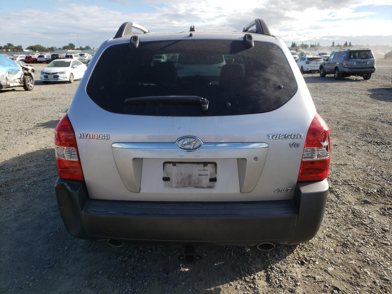 2005 HYUNDAI TUCSON