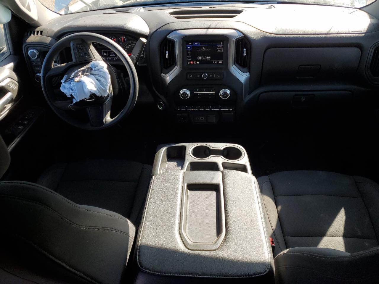 2024 GMC Sierra