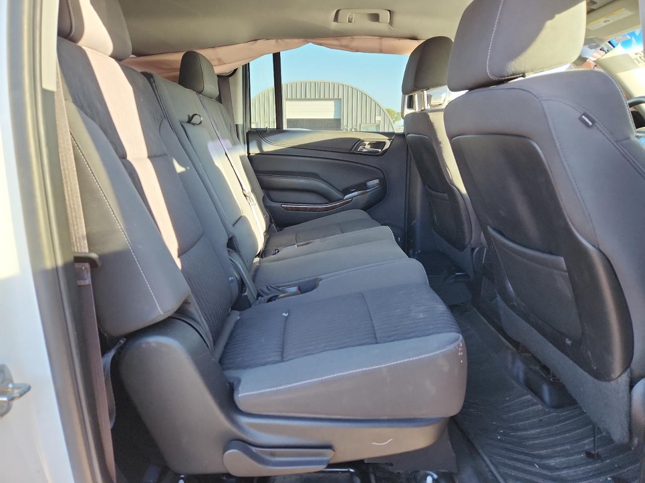 2015 CHEVROLET Suburban