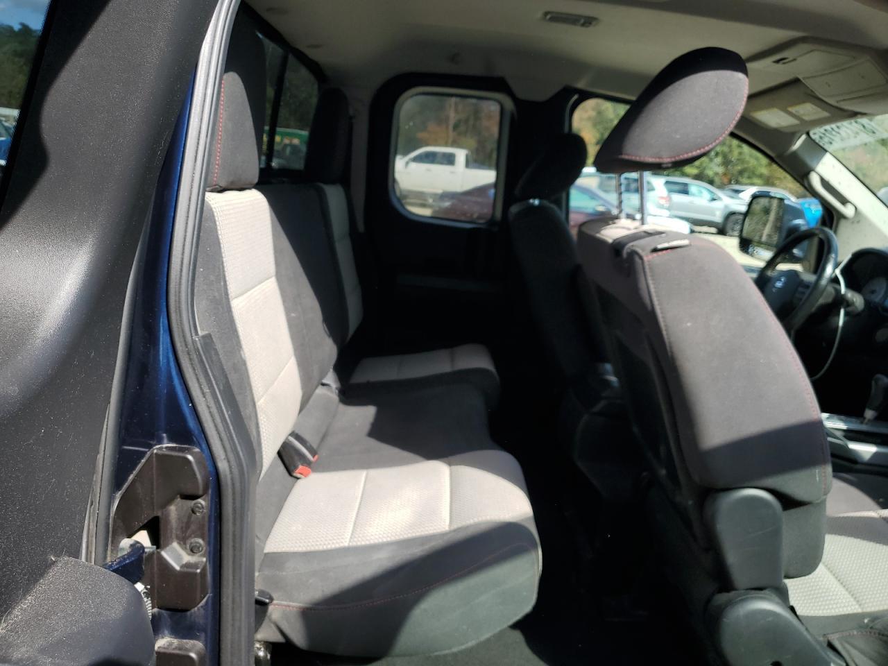 2012 NISSAN Titan