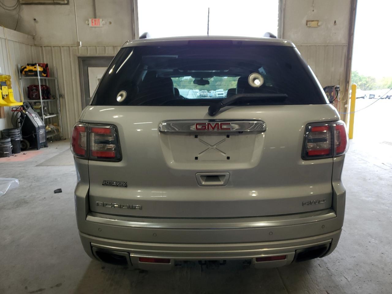 2013 GMC ACADIA